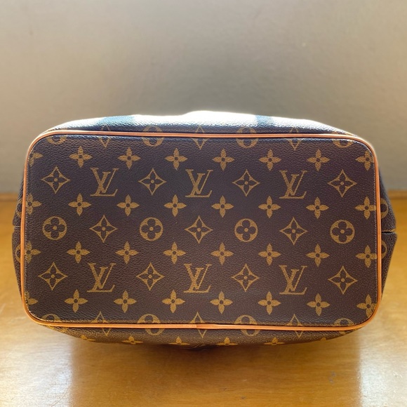 LOUIS VUITTON PALERMO PM MONOGRAM CANVAS - Picture 11 of 17